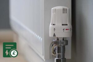 Infographic comparing hourly UK central heating costs for gas, electric, and oil systems in 2025